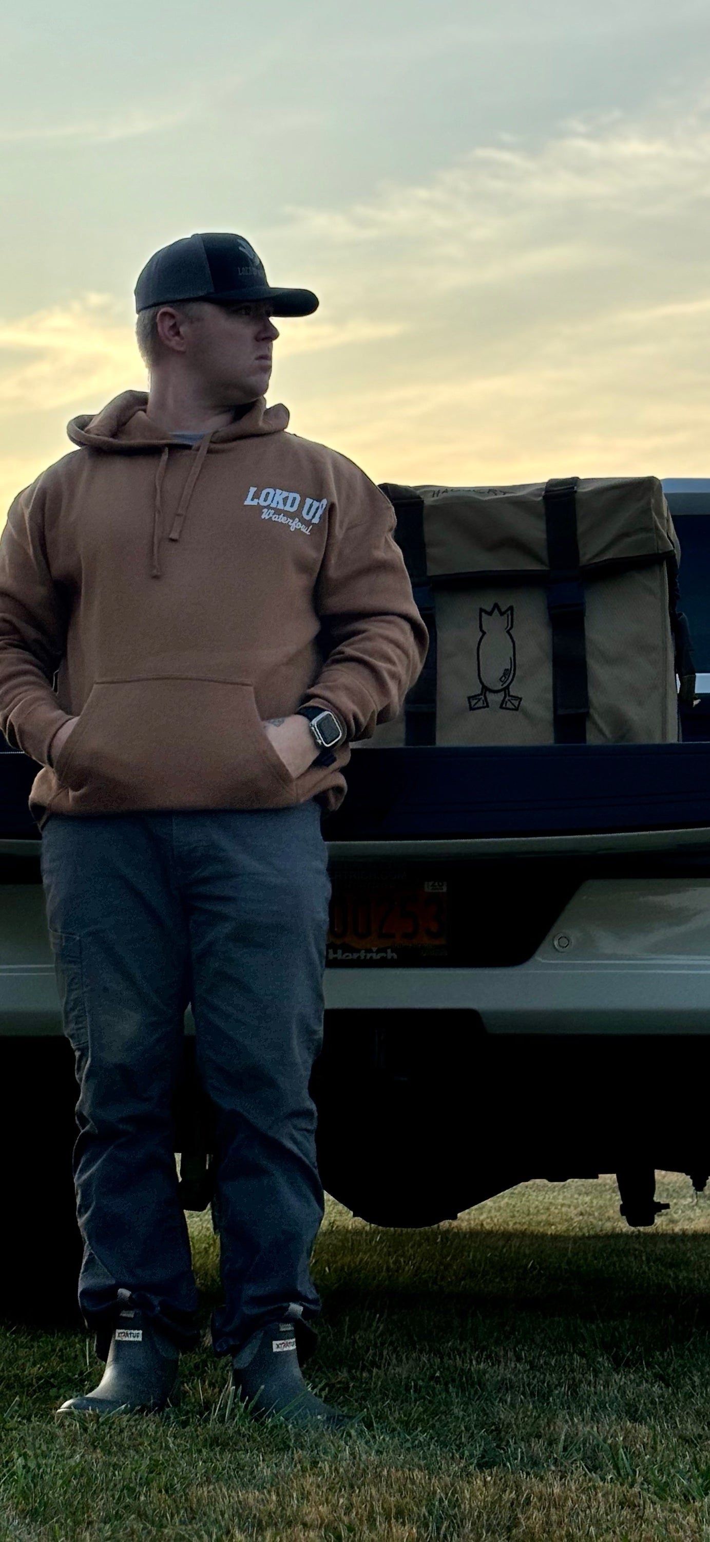 Circle logo hoodie image 3